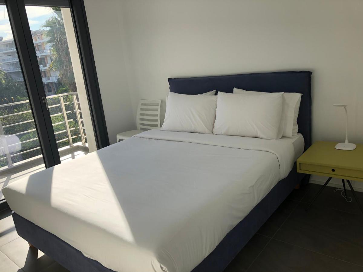 Elion Luxury Apartments Kalamata Esterno foto