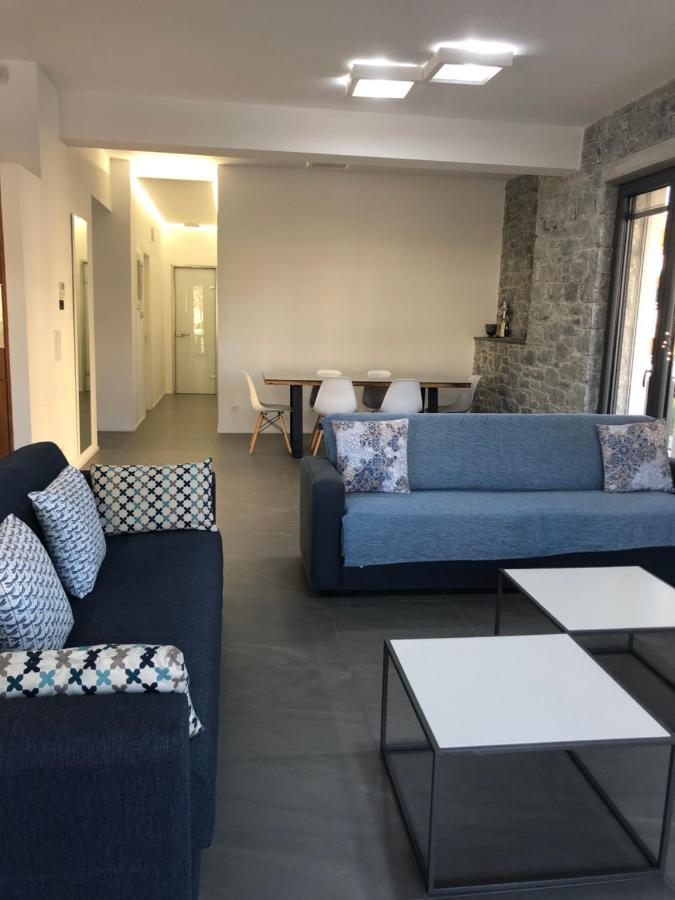 Elion Luxury Apartments Kalamata Esterno foto
